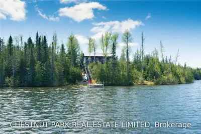 0 Mary Lake Island, Cochrane, On P0n 1j0