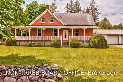 1046 HERRON MILLS Road, Lanark Highlands, ON K0G 1K0