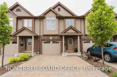 2635 Bateman Avenue 117, London South, ON N6L 0B1
