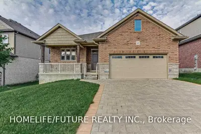 10 Hartfield Street, Ingersoll, On N5c 0c5