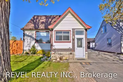 297 CROWLAND Avenue, Welland, ON L3B 1X5