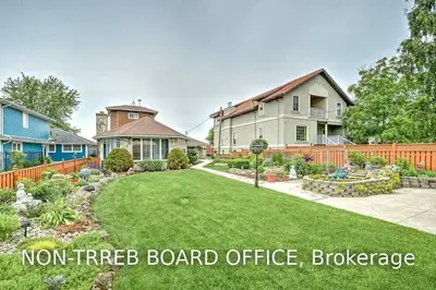 1746 Erie Avenue, Amherstburg, ON N9V 2Y8