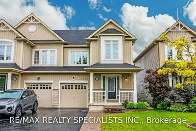 809 LESLIE Street, Cobourg, ON K9A 0H3