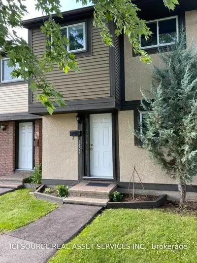 2802 PIMLICO Crescent, Blossom Park - Airport and Area, ON K1T 2A8