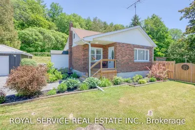 3461 Burnham Street N, Hamilton Township, ON K9A 4J7