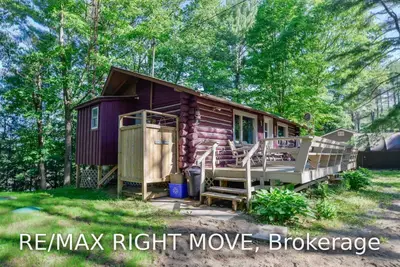 Detached in Gravenhurst