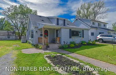 Detached in Fort Erie