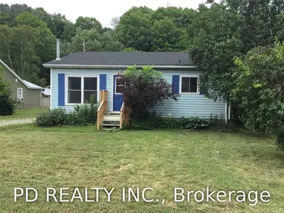 Detached in Central Elgin