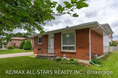 14 Oak Street, Kawartha Lakes, On K9v 5k4