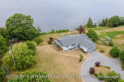 4592 County 1 Road, Prince Edward County, ON K0K 1T0