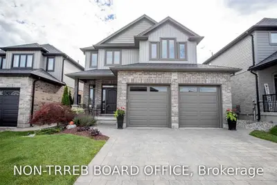 705 Rollingacres Place, London North, ON N5X 0L4