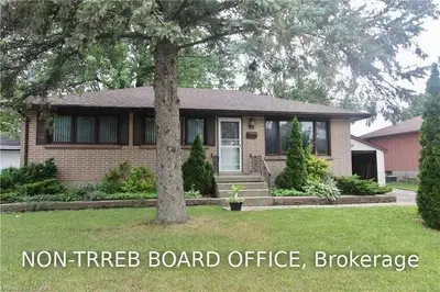 103 Adelaide Street N, Kawartha Lakes, On K9v 4l6