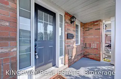 25 Garth Massey Drive, Cambridge, ON N1T 2H2