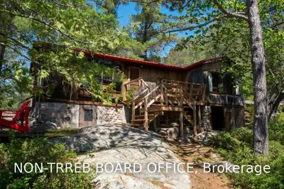 548 Mazinaw Lake, Addington Highlands, ON K0H 1K0