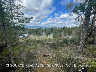 Lot 8 Kia Crescent, Out of Area, BC V0R 2W0