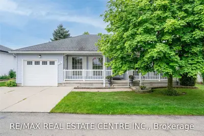 15 East Morningside Circle, Wilmot, ON N3A 2G2