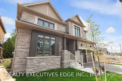 27 EMENY Lane, Guelph, ON N1L 0H3