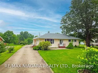 216 CHIPPAWA Road, Port Colborne, ON L3K 1T7