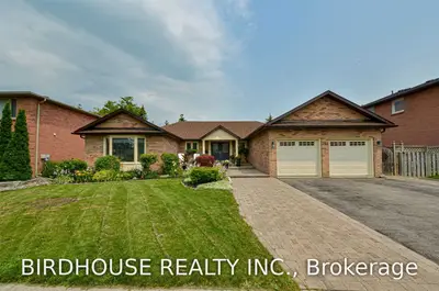 352 William Street N, Kawartha Lakes, On K9v 5v4