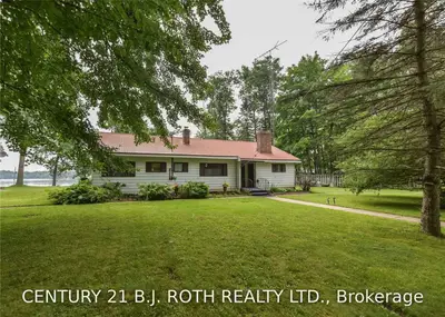 4 PARK Lane, Kawartha Lakes, ON L0K 1W0