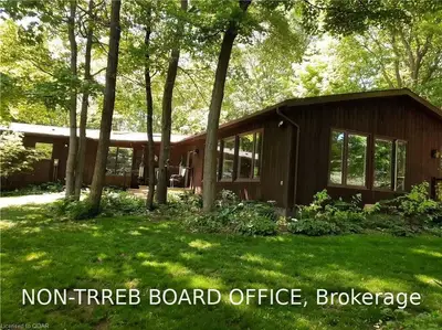 3792 County Road 8, Prince Edward County, On K0k 2t0