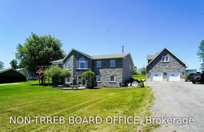 10275 County Rd 2, South Dundas, ON K0E 1K0