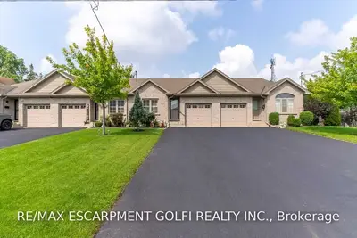 72 Rowanwood Avenue, Brantford, ON N3S 7C6
