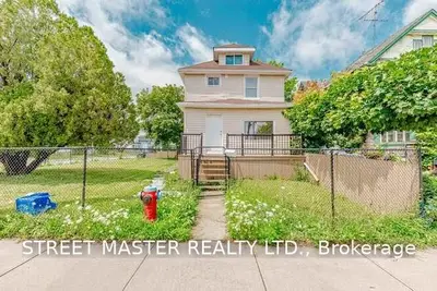 5073 St Lawrence Avenue, Niagara Falls, ON L2E 3Y6