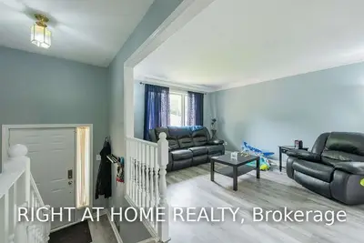 22 EXMOUTH Drive, London East, ON N5V 4V1