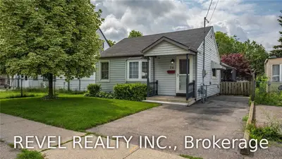 74 Salisbury Avenue, Brantford, ON N3S 1M9