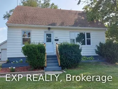 1241 Exmouth Street, Sarnia, ON N7S 1W8