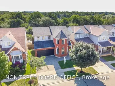 264 Arthur Fach Drive, Cambridge, ON N1T 2G3