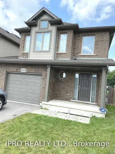 8819 SILVERSTAR Court, Niagara Falls, ON L2H 0B8