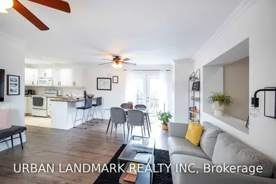 79 King Street W 402, Cobourg, On K9a 2m4