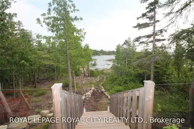 149 Simpson Avenue, Northern Bruce Peninsula, ON N0H 2R0