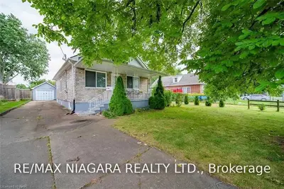 6568 ORCHARD Avenue, Niagara Falls, ON L2G 4H5