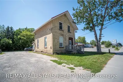 75 Lindsay Street S, Kawartha Lakes, On K9v 2m4