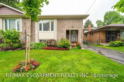 6604 Dunn Street, Niagara Falls, ON L2G 2R1