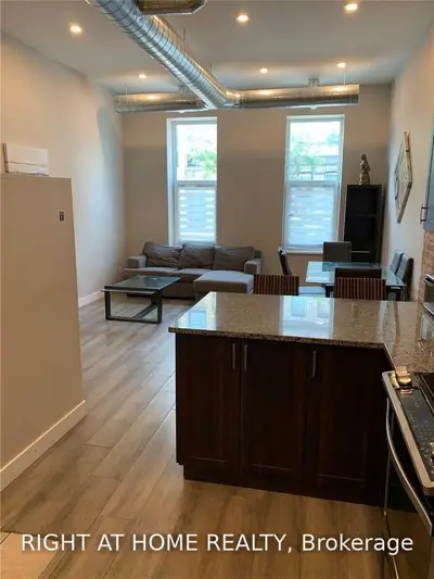 53 King Street W 1, Brockville, ON K6V 3P8