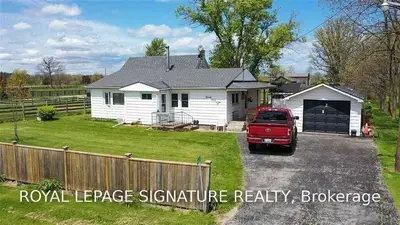 2048 Churchill Line, Sarnia, ON N7T 7H3