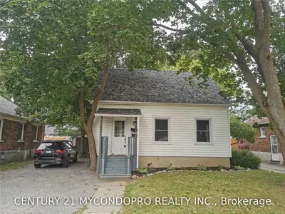602 St Catherine Street, Peterborough, On K9j 4z5