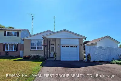 31 Stanley Drive, Port Hope, ON L1A 3W7