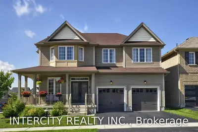 32 Carroll Lane E, Brantford, ON N3T 0J4