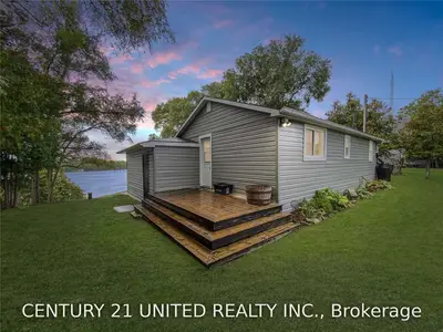 42 Charlore Park Drive, Kawartha Lakes, On K0l 2w0
