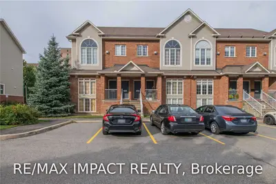 1512 WALKLEY Road 83, Hunt Club - South Keys and Area, ON K1V 2G7