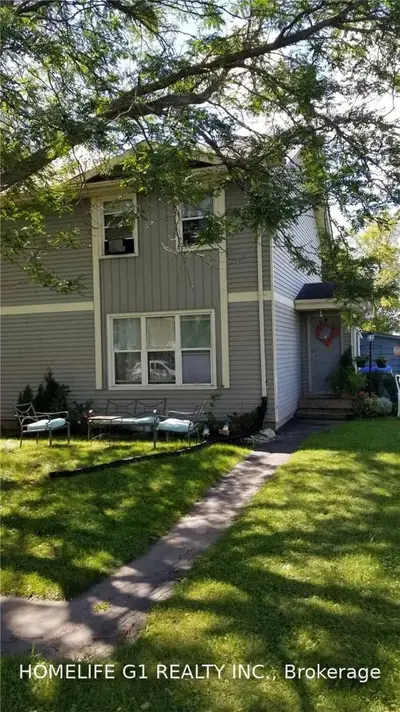 28 St Charles Street 28, Huron East, ON N0M 1L0