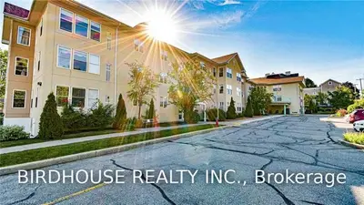8 Huron Street #303, Kawartha Lakes, On K9v 6k3