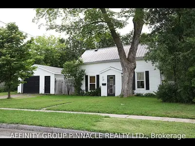 20 St. Patrick Street, Kawartha Lakes, On K9v 1r1