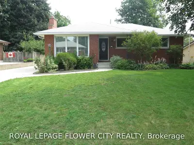 30 Coldstream Crescent, London East, ON N5W 1T6