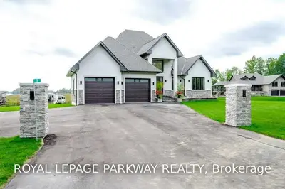 9 SUMCOT Drive, Trent Lakes, ON K9J 6X2